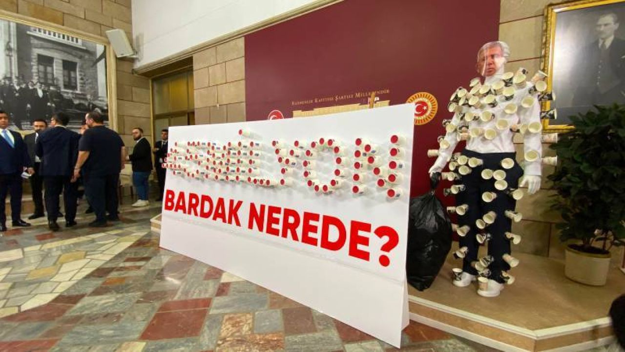 Gökçek'ten Yavaş'a "Bardak" Sorusu: O Bardaklar Nerede?
