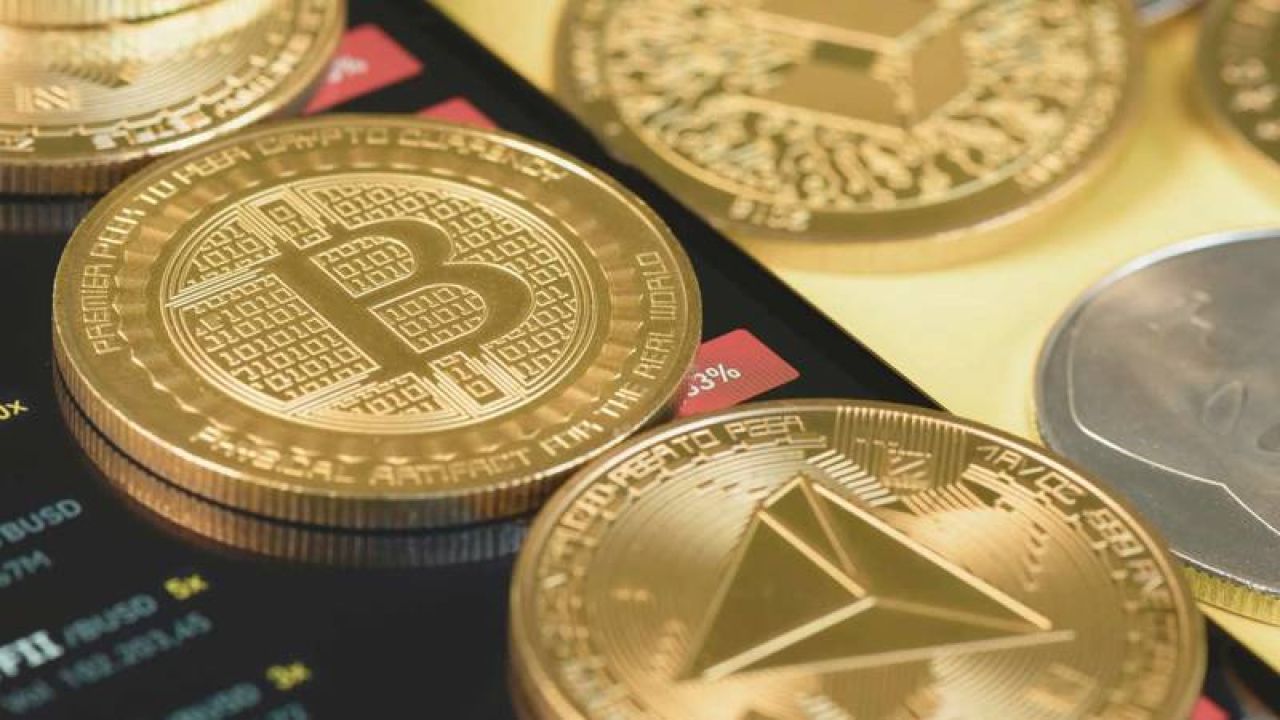 Abd'nin Gümrük Vergisi Hamlesi Kripto Piyasasını Vurdu: 550 Milyar Dolar Erdi
