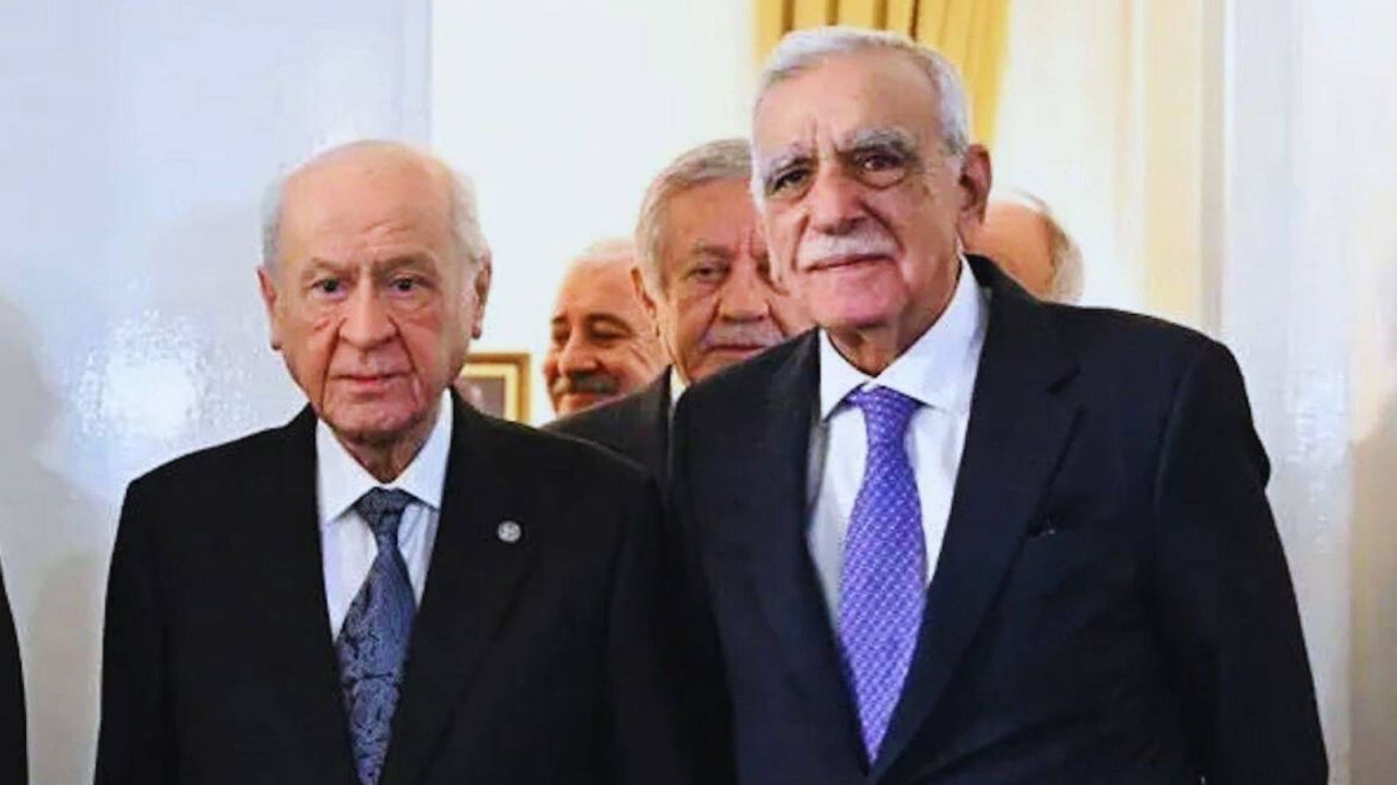 Bahçeli'den Ahmet Türk'e Tebrik Telefonu
