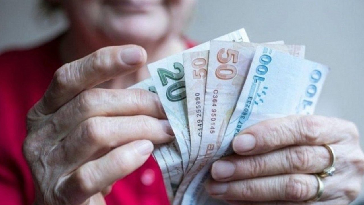 SGK Erken Emeklilik İmkanlarını Duyurdu: 2160 ve 3600 Günle Kimler Yararlanabilecek?