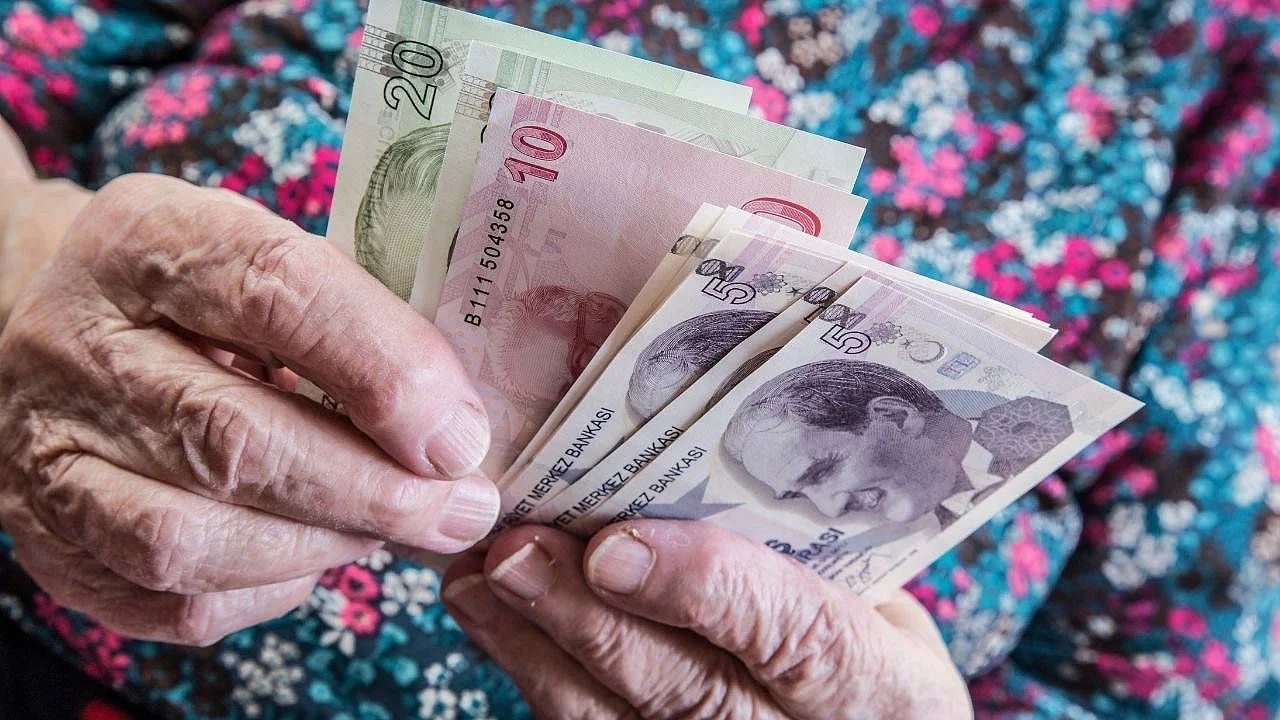 7 Bin 600 TL Bayram Ödemesi Başlıyor! E-Devlet’ten Başvurana Bayram Öncesi Ödenecek