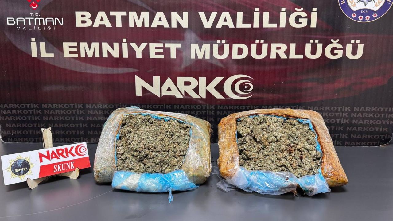 Batman'da Otobüste Uyuşturucuyla Yakalanan Şüpheli Tutuklandı
