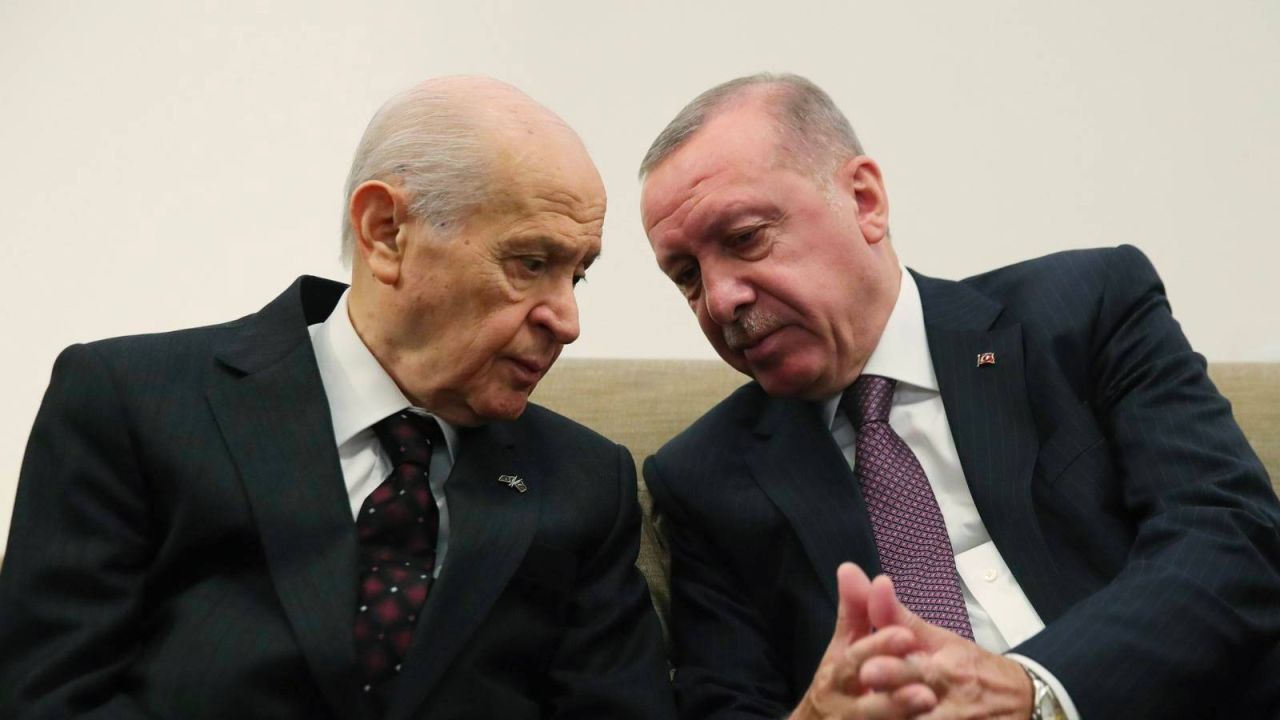 Aytunç Erkin: Bahçeli'nin Gözden Kaçan Cümlesi