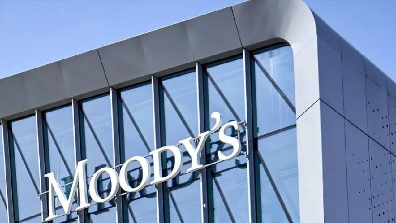 Moody's'ten Abd'nin Kredi Notuna Tarihi İndirim
