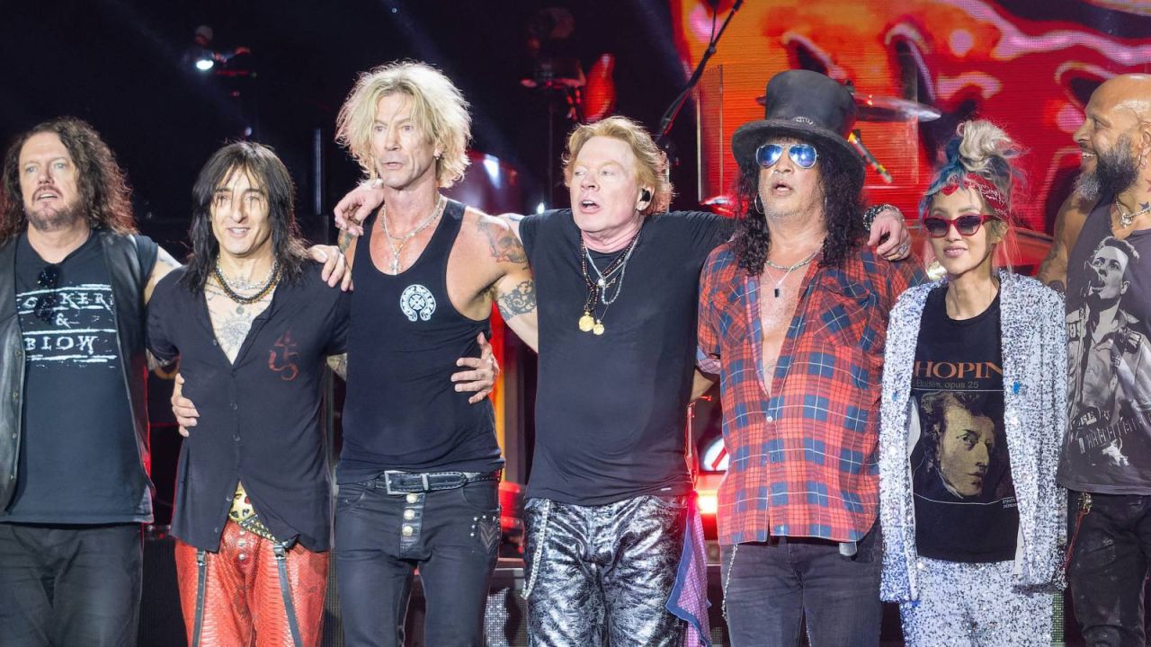 Guns N' Roses'ın Tuhaf Yemek İstekleri: Kulis Menüsünde Kuş Sütü Eksik