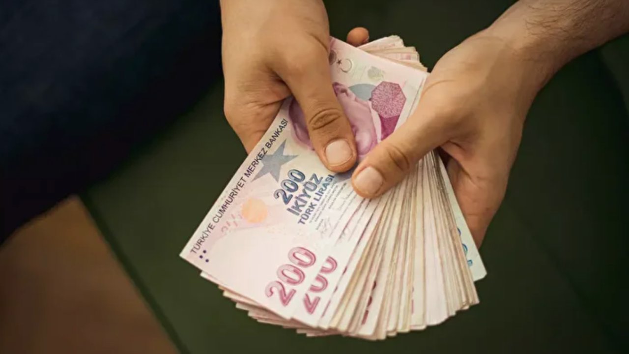 15 milyon 200 bin emekliye müjdeler sıralandı! 26-27-28-29 Mayıs tarihlerinde hesaplarına ödeme yatacak!