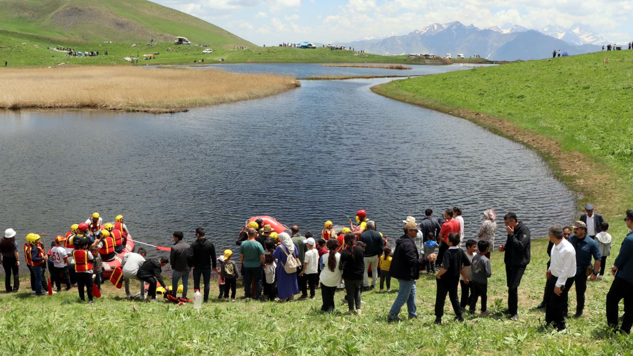 Hakkâri'de 30 Yıldır Çıkılamayan 3 Bin 400 Rakımlı Yaylada İlk Festival
