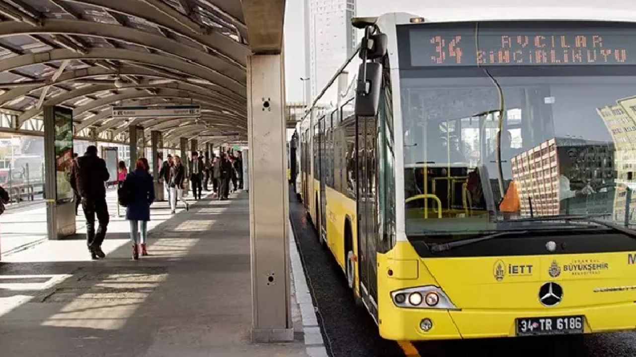 İstanbul'da Toplu Ulaşım 29 Mayıs'ta Ücretsiz
