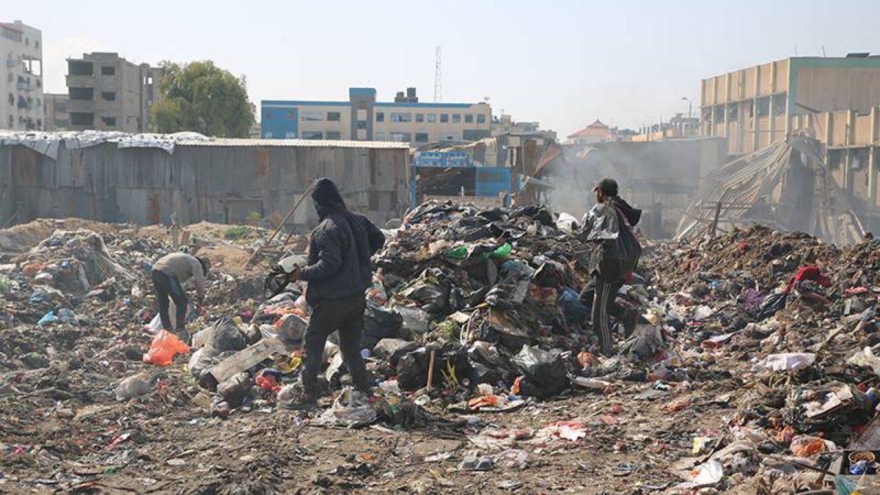 Ab: İsrail'in Gazze Saldırıları Hamas'la Mücadeleyi Aştı
