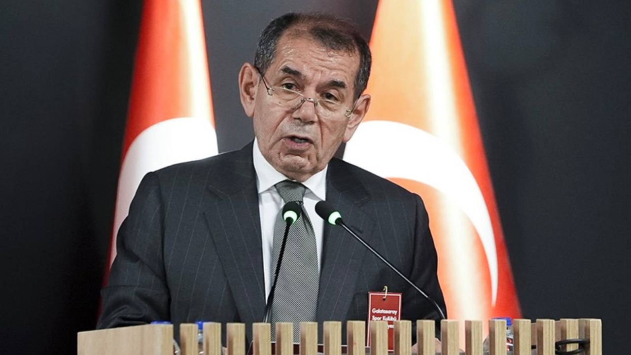 Dursun Özbek'ten Liverpool Maçı Sonrası: "Avrupa'da Hedeflediğimiz Başarılar İçin Ateş Yakıldı"
