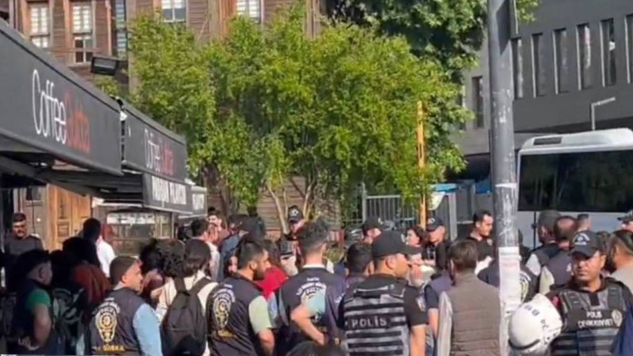 İstanbul Üniversitesi Öğrencilerinin Gezi Anmasına Polis Müdahalesi: Gözaltılar Yaşandı
