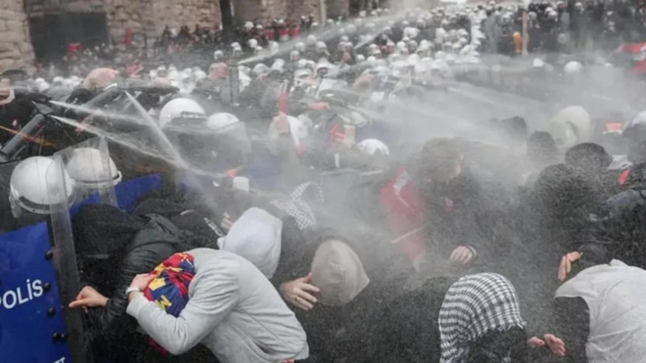 Saraçhane Mitingi Davasında 13 Gence Tahliye Kararı, 7'si Hemen Serbest Bırakılmayacak
