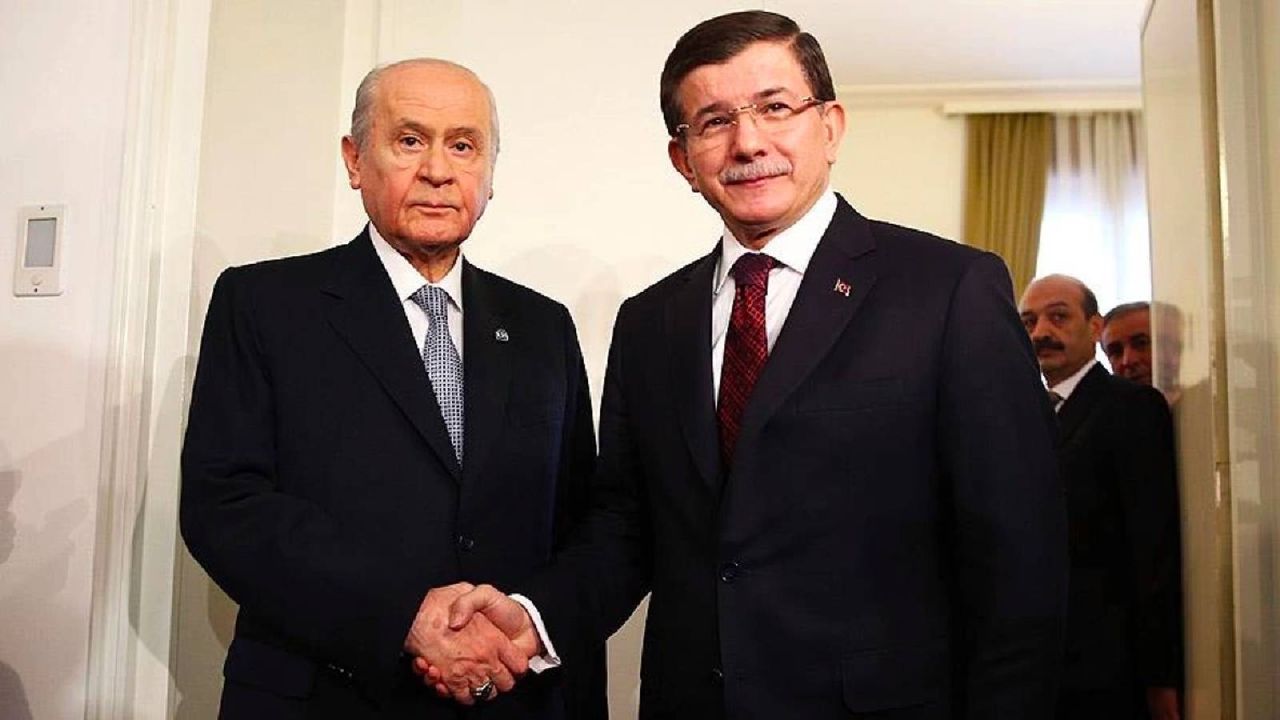Bahçeli'den Davutoğlu'na Kuzey Irak Mektubu İçin Teşekkür Telefonu
