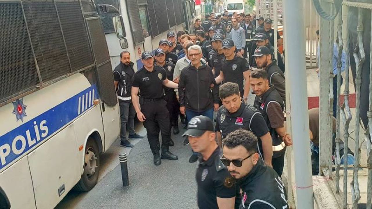 İbb'ye 5. Dalga Operasyonu: Gözaltındakiler Sağlık Kontrolünden Geçirildi
