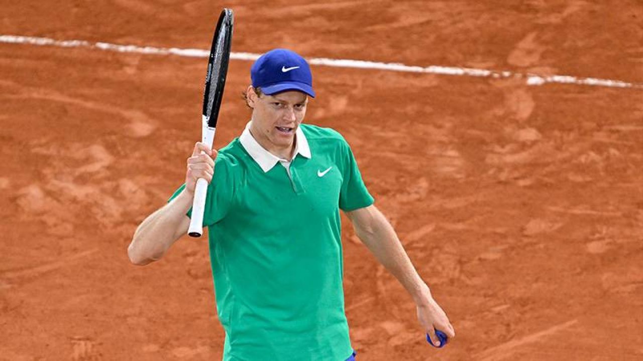 Fransa Açık'ta Tek Erkekler Finalisti Belli Oldu
