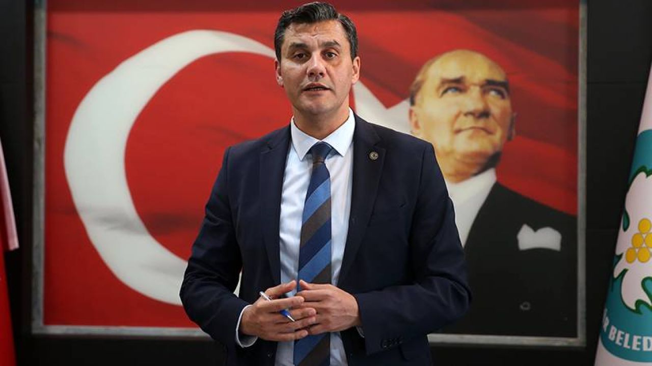Akp'den Ferdi Zeyrek İçin Geçmiş Olsun Mesajı
