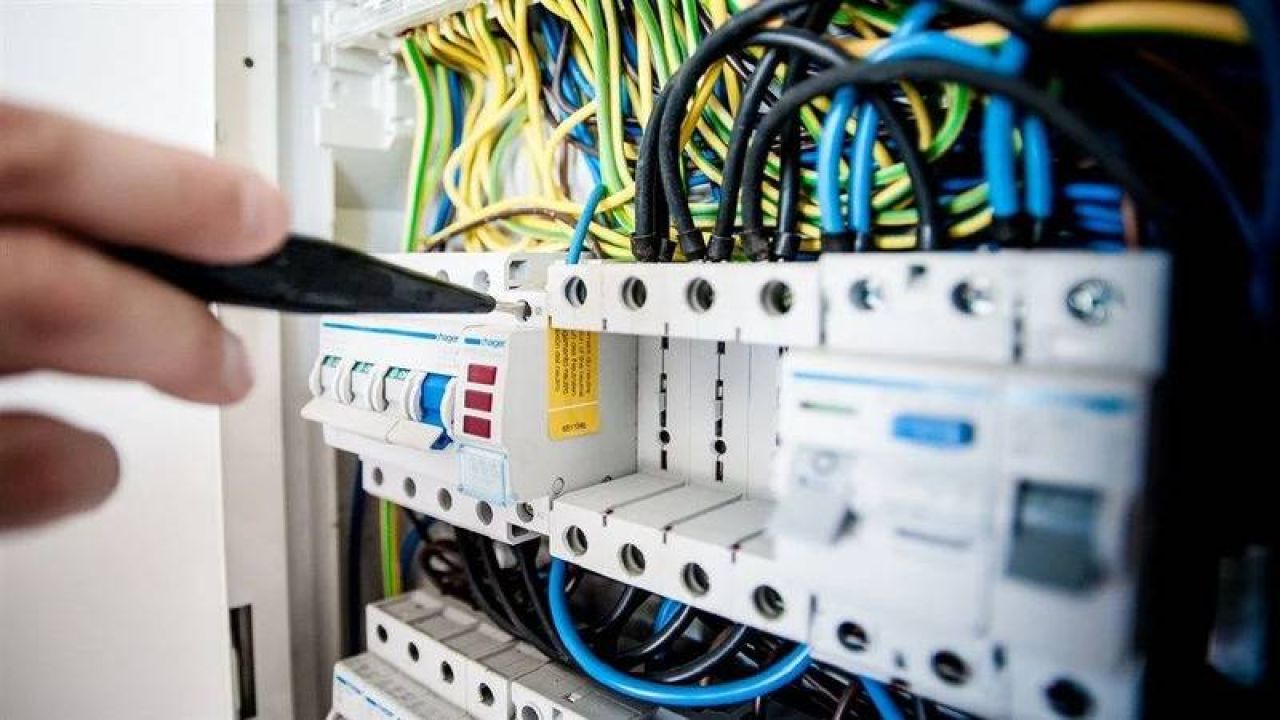 Tmmob Elektrik Mühendisleri Odası Başkanı Ulutaş'tan Uyarı: Elektrik Odasına Asla Girmeyin
