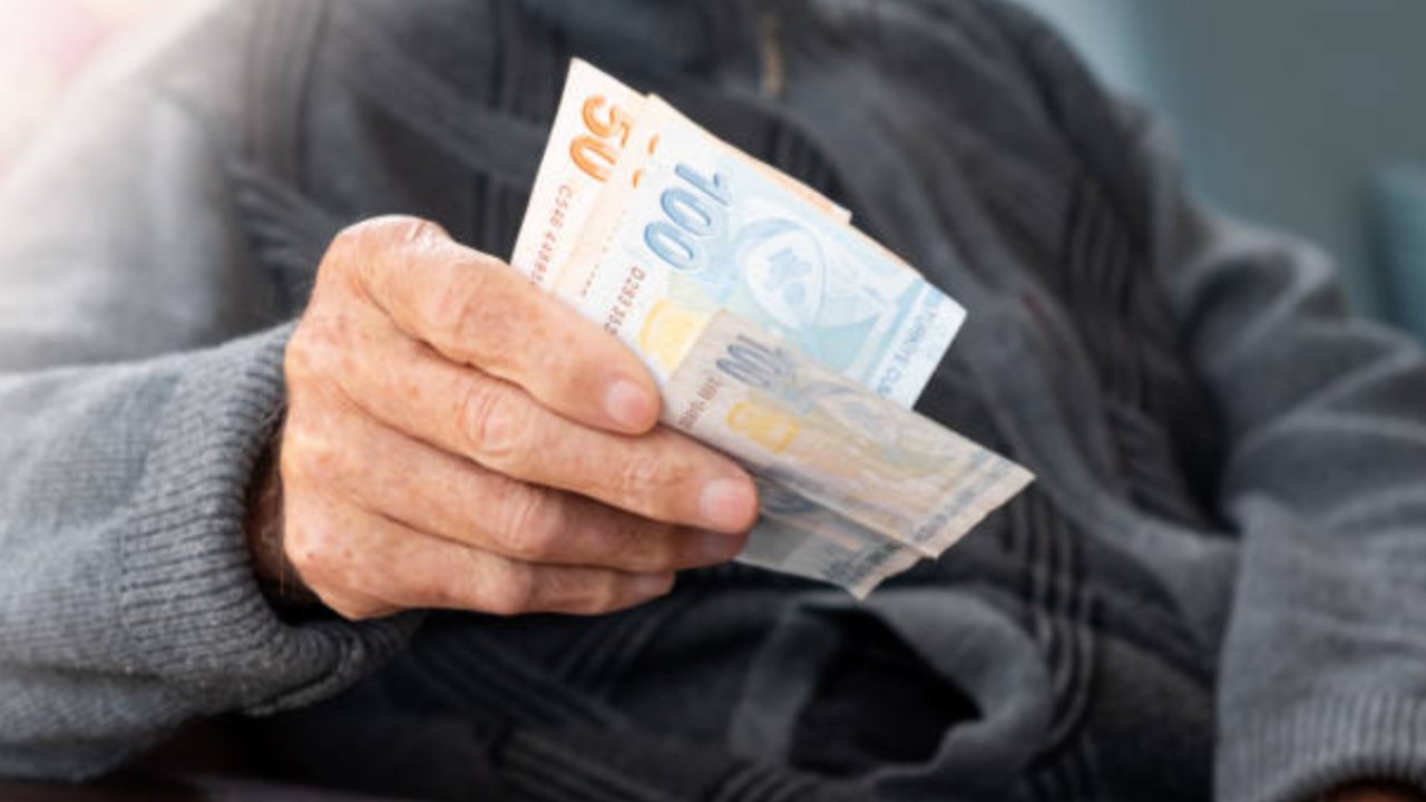 Kademeli Emeklilikte Şok Gelişme: 43 Yaşında Emeklilik Hayali Gerçek Oluyor