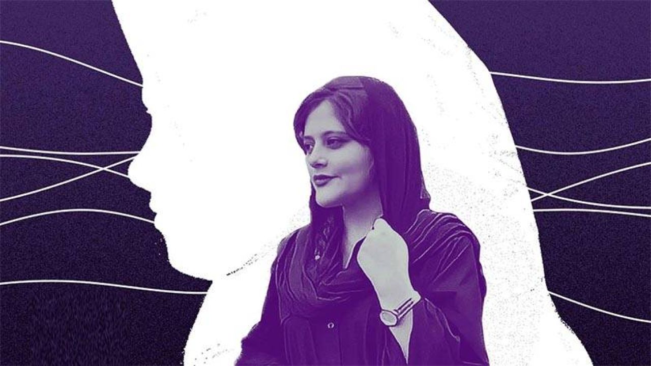 Ertuğrul Özkök: Mahza Amini'yi Hatırlamanın Tam Zamanı
