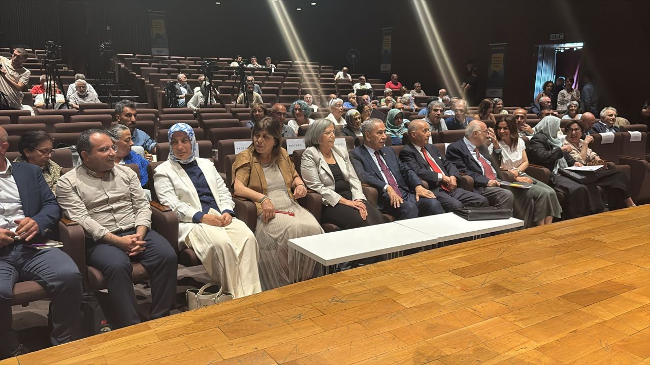 Barışın Yolunu Açmak Konferansı: Kürt Sorununda Çözüm Nerede?
