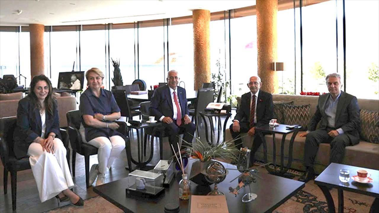 Çorum'a Giden Kılıçdaroğlu'ndan Ahlatcı'ya Ziyaret
