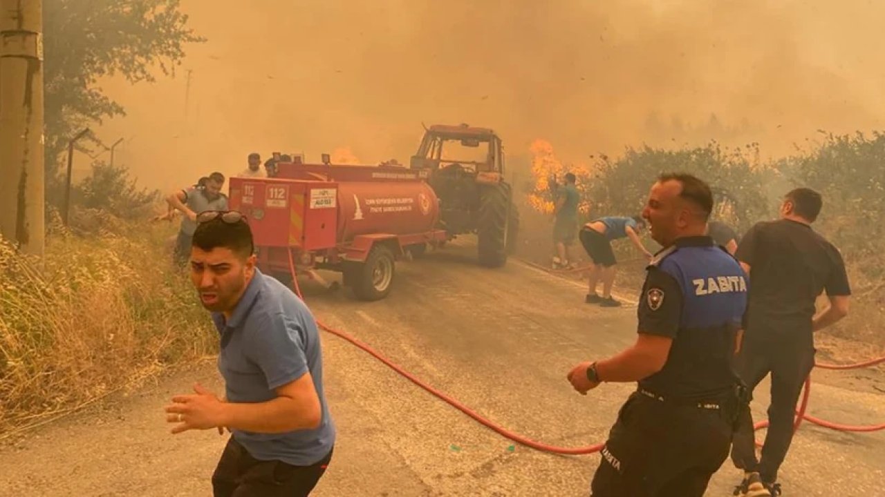 Adnan Menderes Havalimanı Yangınlar Nedeniyle Uçuşlara Kapatıldı
