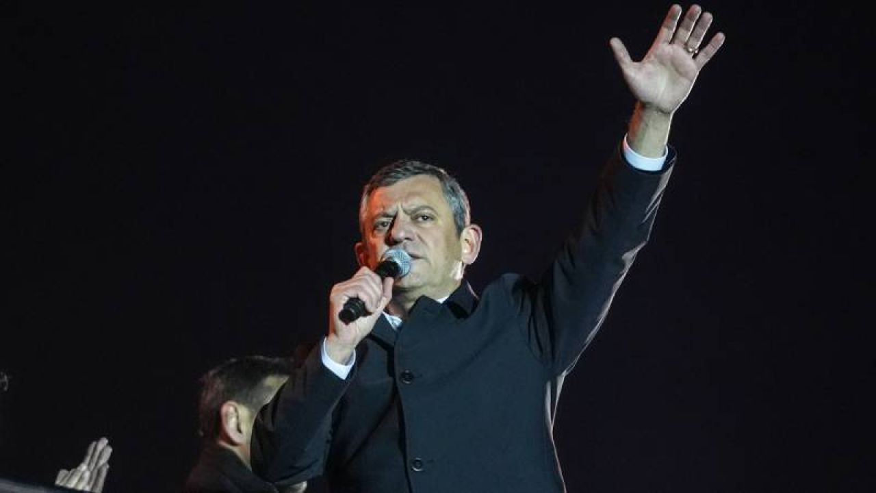 Özgür Özel'in Dokunulmazlık Dosyası Komisyonda
