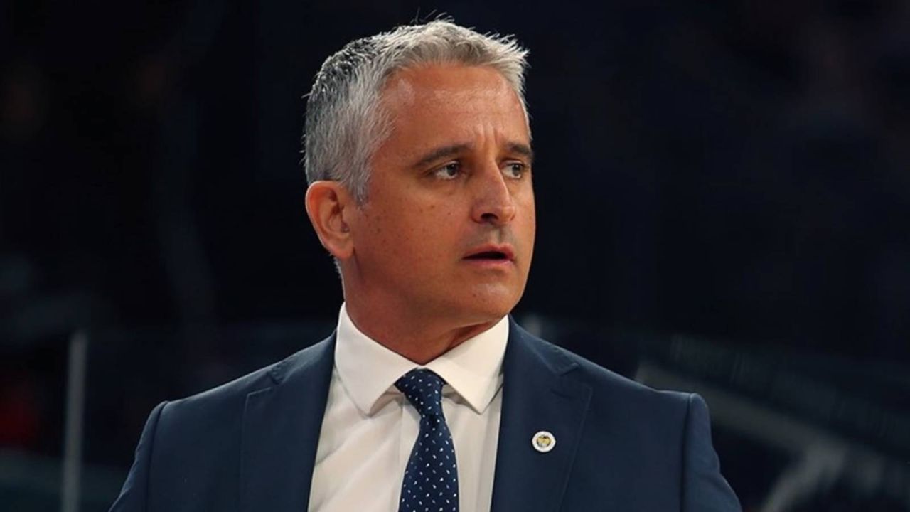 Anadolu Efes'in Yeni Koçu Açıklandı
