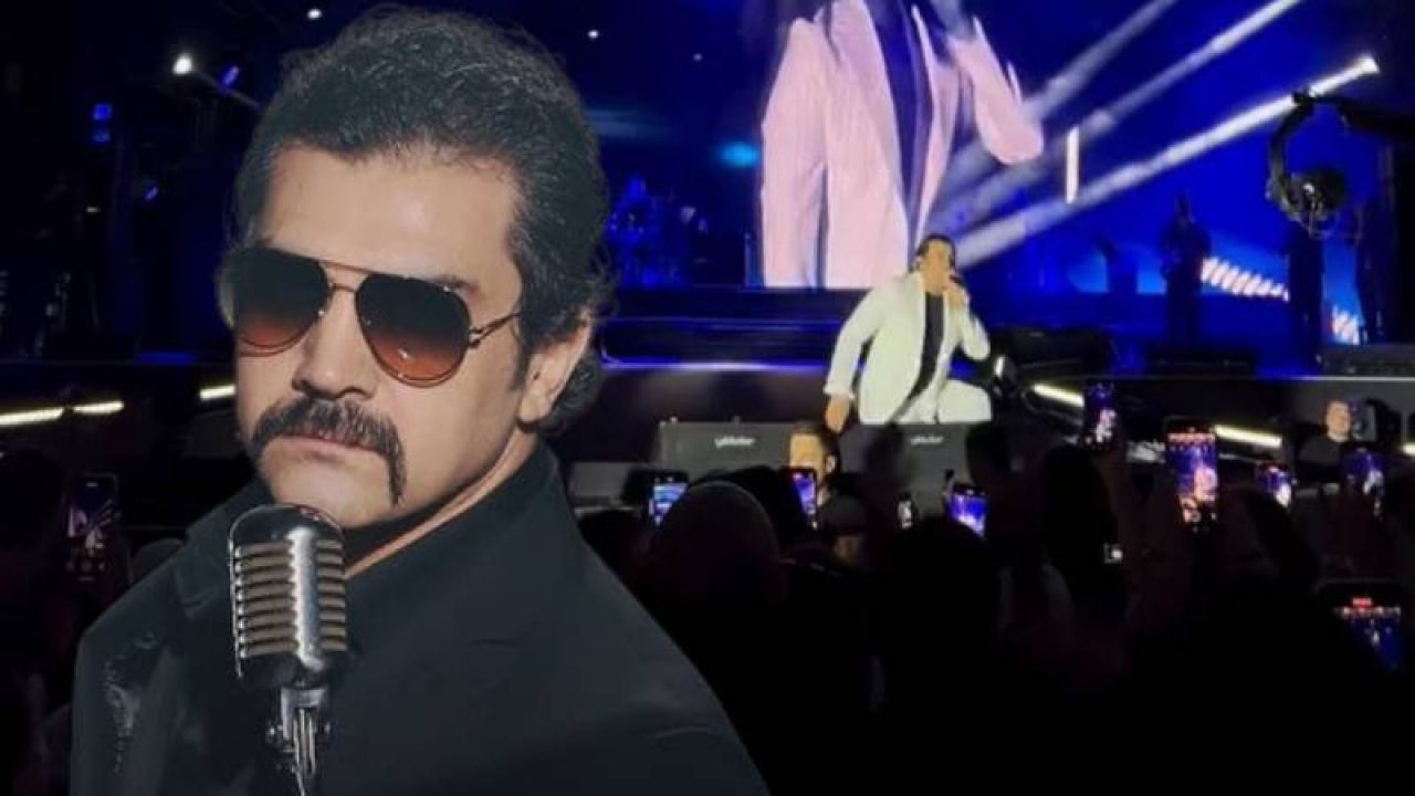 Bayhan Şarkı Söylerken Sahneden Yere Yuvarlandı
