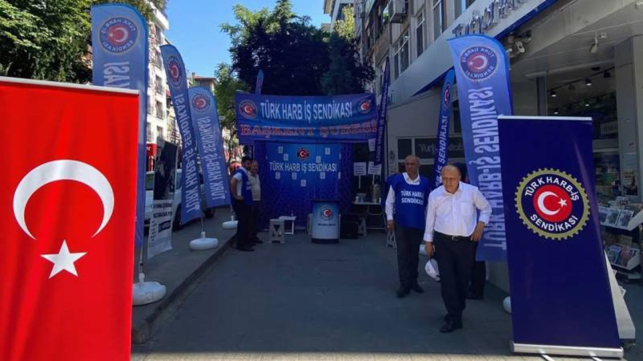 Türk Harb-İş'in Emek Nöbeti 15. Gün: Geçim Derdi İçin Emeğimizin Karşılığını İstiyoruz
