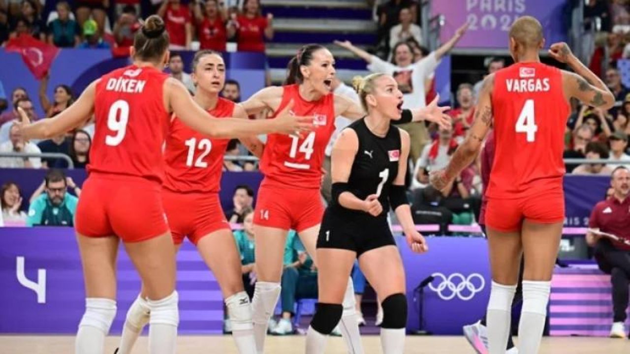 Milletler Ligi'nde Filenin Sultanları Hollanda Karşısında