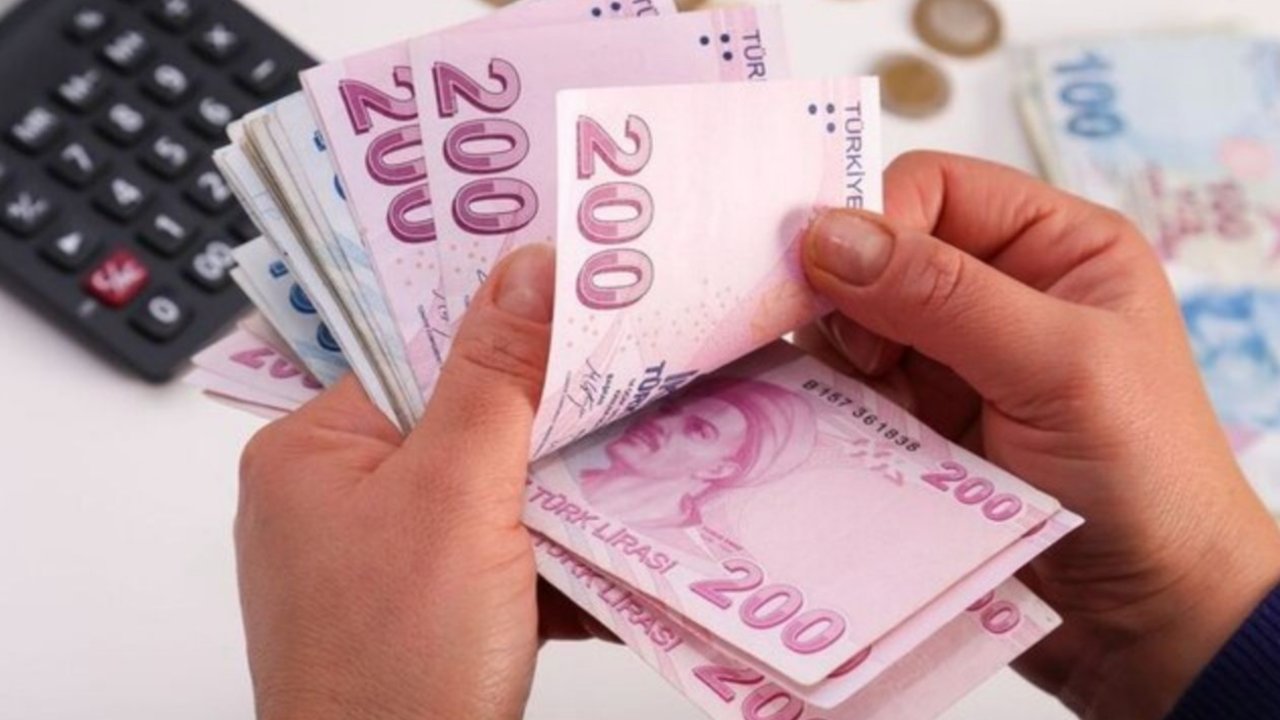 Emekli kök maaşına bir zam daha geliyor!