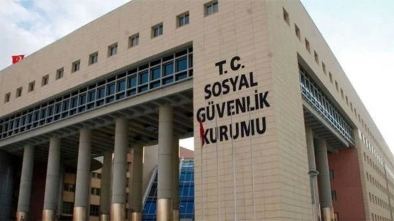 SGK’dan Emeklilere Kritik Uyarı: Maaşlar Kesilebilir!