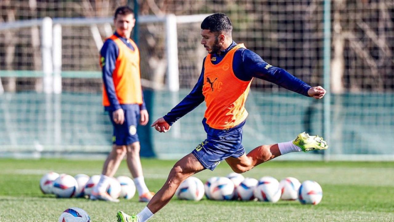 Fenerbahçe, Hazırlık Maçında Portimonense İle Karşılaşacak
