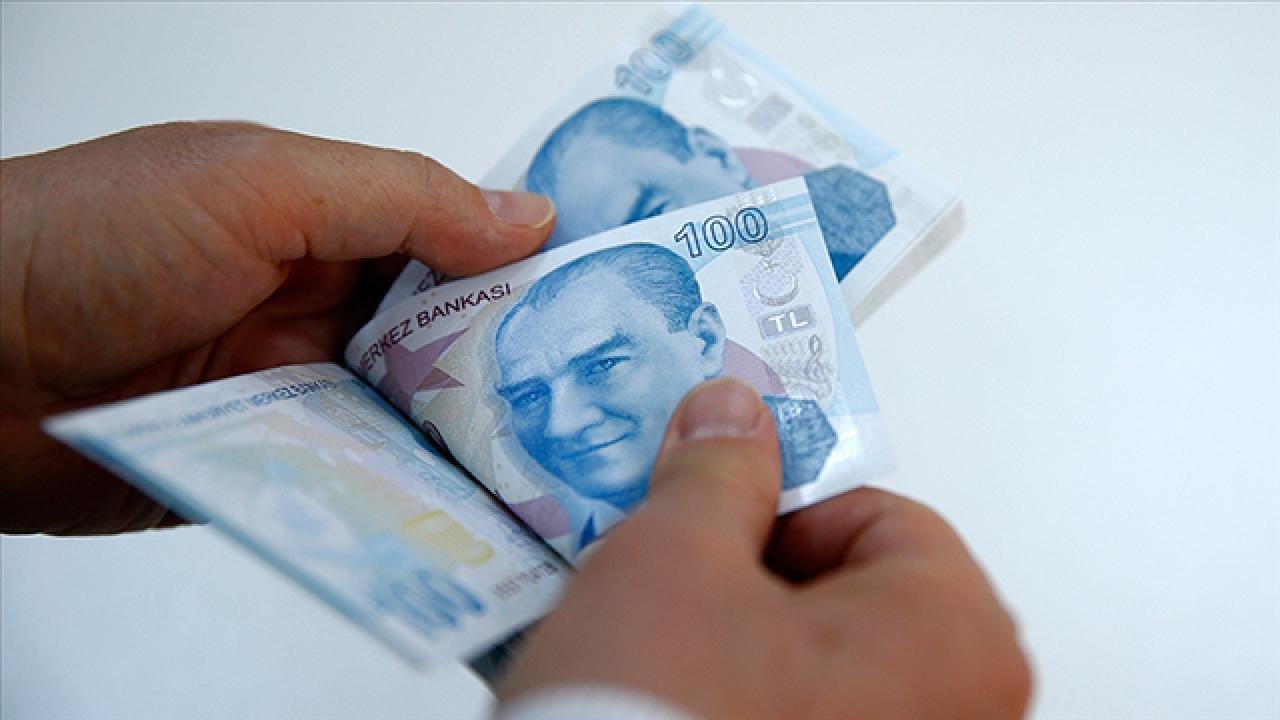 Meclis’ten Erken Emeklilik, Ek Gösterge ve Ev Hanımına Güvence!