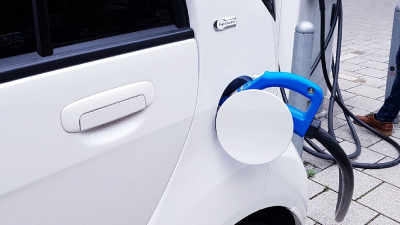 Elektrikli Otomobillerde Ötv Yetkisi Cumhurbaşkanı'na Verildi
