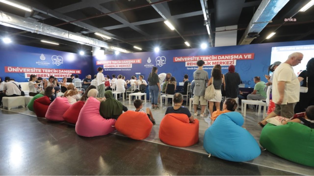 İbb'den Yks Tercih Döneminde Gençlere Rehberlik Desteği
