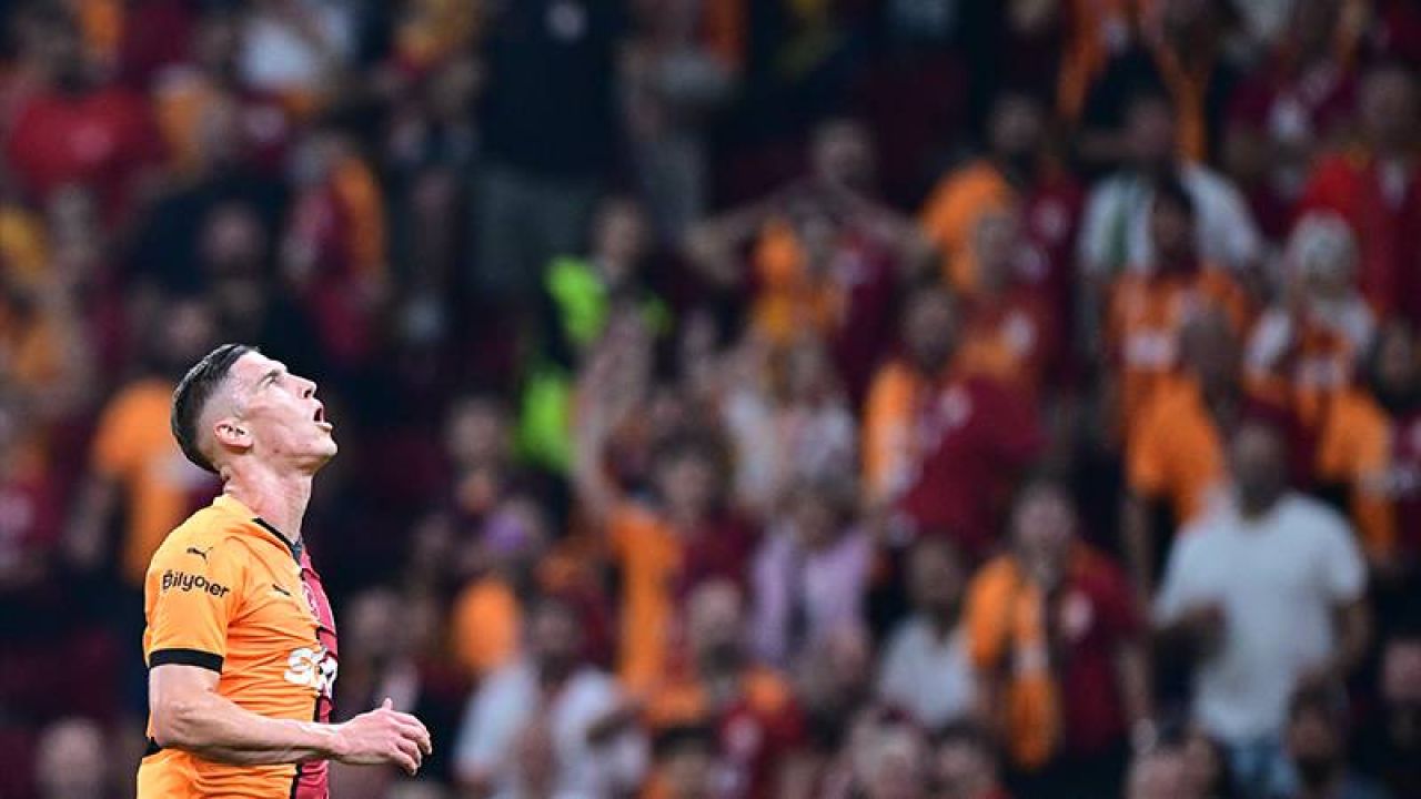Galatasaraylı Yıldızdan Şaşırtan Sözler: 10 Dakikada Karar Verdim
