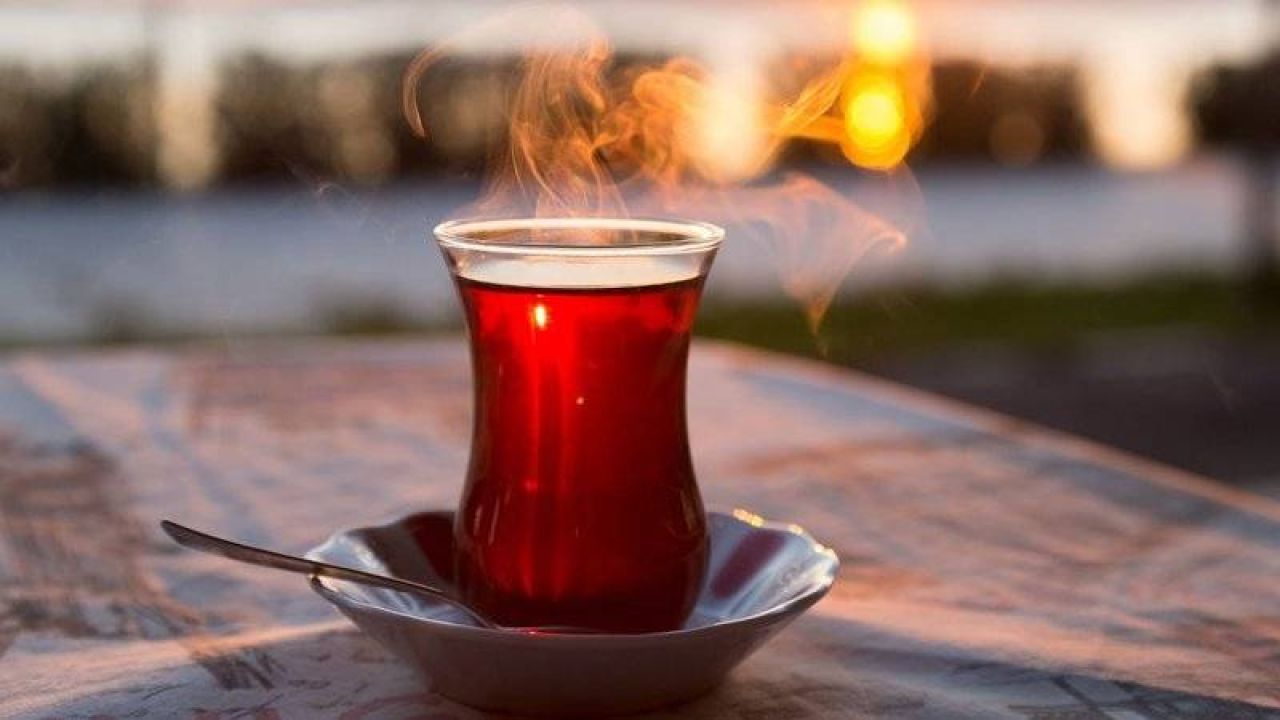 Rizeli Çay Üreticilerinden İktidara "Düşük Fiyat" Tepkisi
