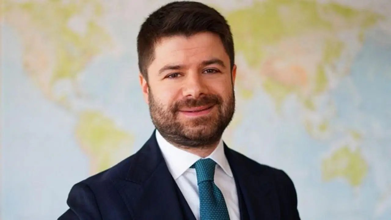 Yahya Üstün, Thy İletişim Başkanı Oldu