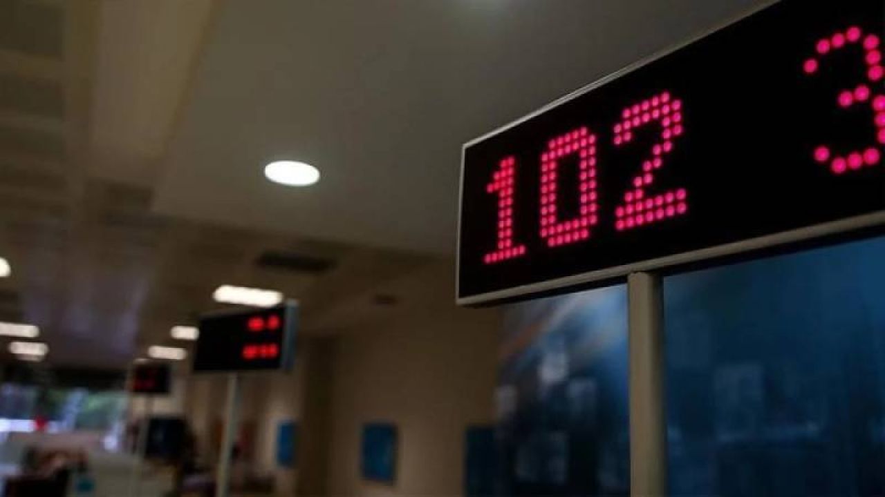 Türkiye'de Dev Banka İşleme Kapatılacak
