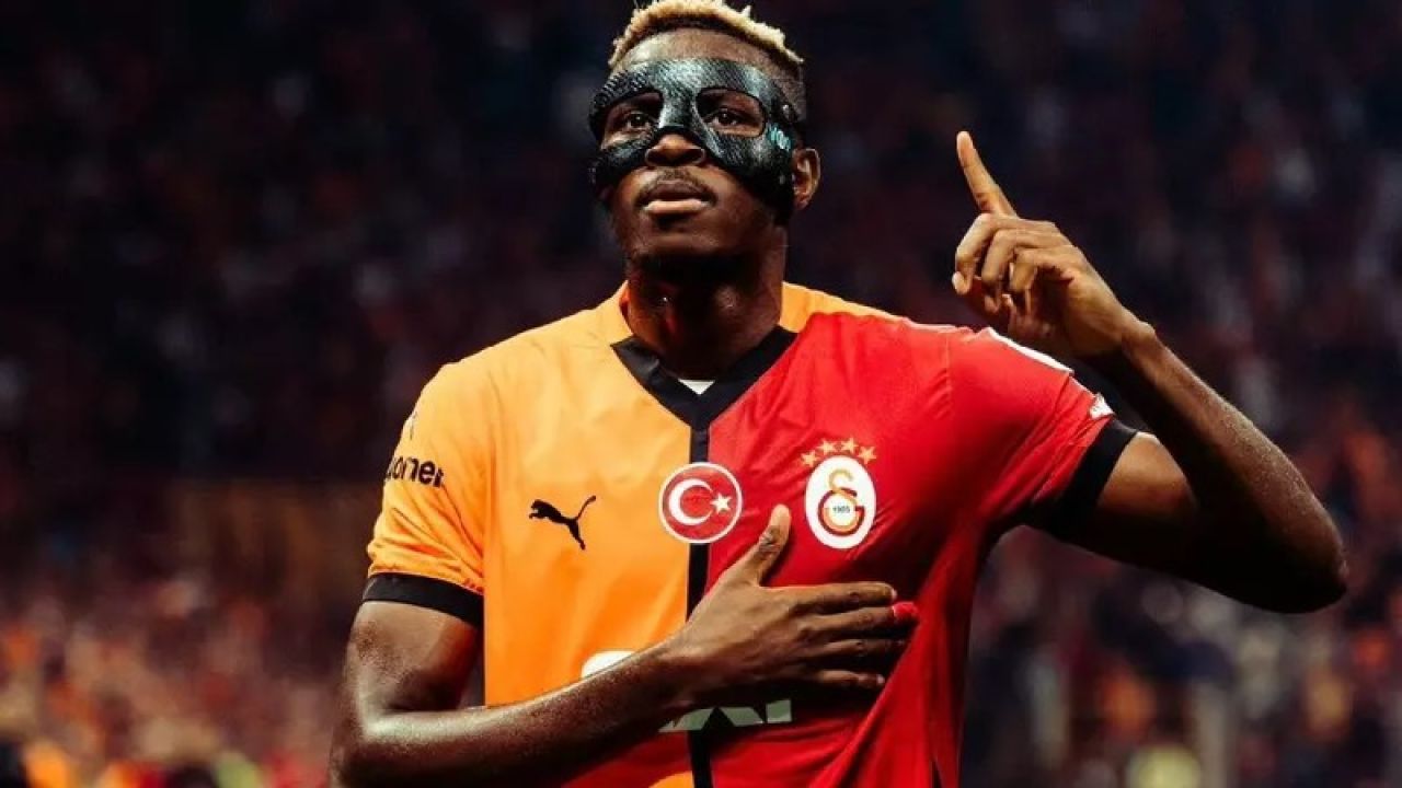 Osimhen'in Uçuşu Rekor Kırdı: 2,1 Milyon Takipçi
