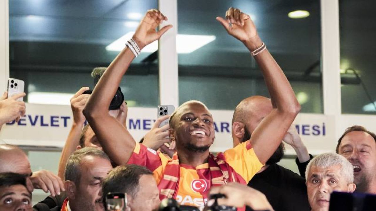 Tarihe Geçen Osimhen Transferi: Avrupa Basını Galatasaray'ı Övdü
