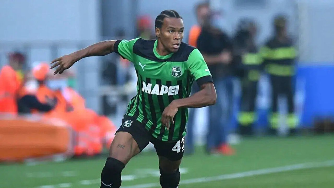 Fenerbahçe Armand Lauriente İçin Israrcı