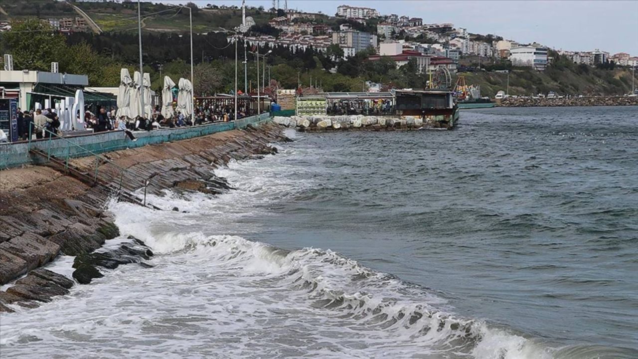 Tekirdağ'da Denize Girmek İki Gün Yasaklandı
