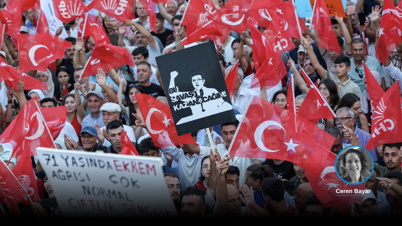 Chp Aksaray Meydanı'nda Gövde Gösterisi Yaptı
