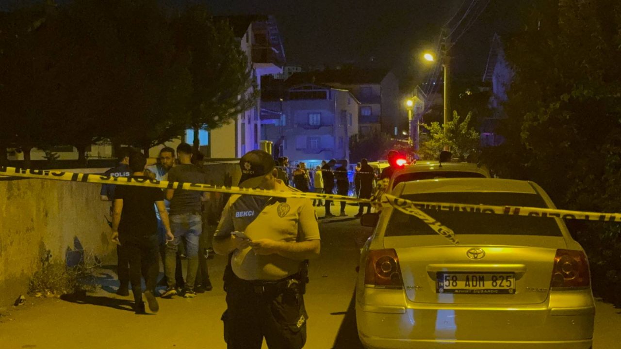 Kına Gecesinde Bıçaklı Halay Kavgası: 12 Yaralı
