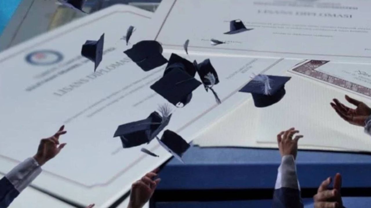 Cumhurbaşkanı Yardımcısı Yılmaz'dan Sahte E-İmza ve Diploma İddialarına Sert Tepki: Amaç Kaos Çıkarmak
