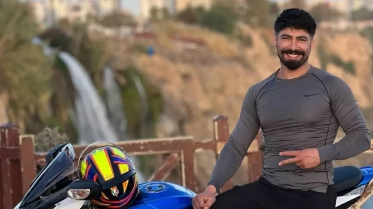 Sosyal Medya Fenomeni Deniz Servan Narin Hayatını Kaybetti
