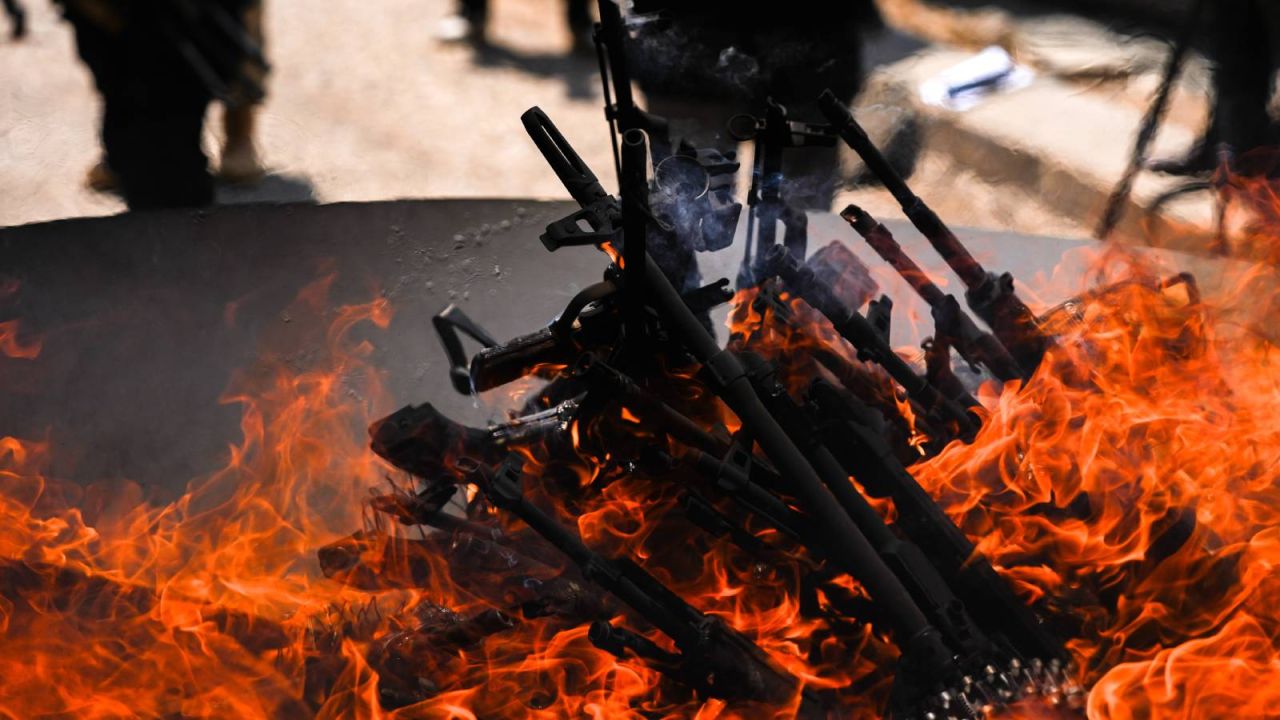Abdulkadir Selvi: Irak'ta MİT, Bölgesel Yönetim ve Merkezi Irak Hükümetinden Oluşan Üçlü Bir Mekanizma Kuruldu, Mahmur Kampı Boşaltılıyor
